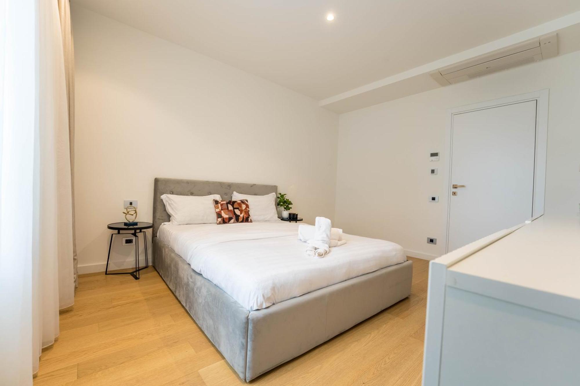 Appartement Sphere - High-end 1br Getaway Near Promenada Mall Bucarest