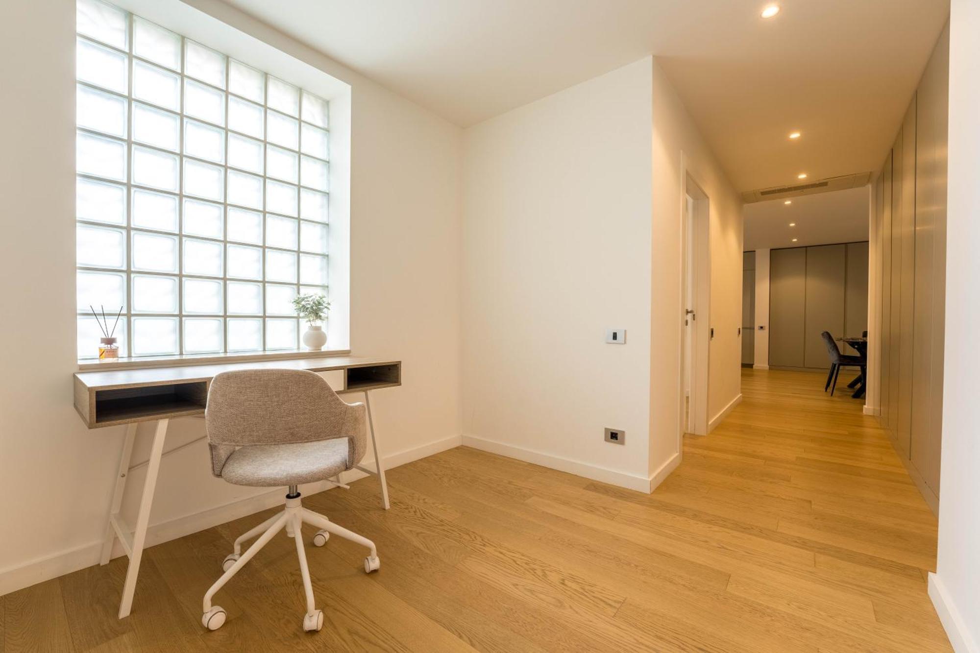 Sphere - High-end 1br Getaway Near Promenada Mall Apartment Bucharest